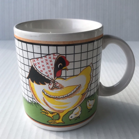 Set of 2 Vintage Coffee Mugs By Interpur “Barnyard”Hen Wearing Bandana &… - Picture 3 of 10